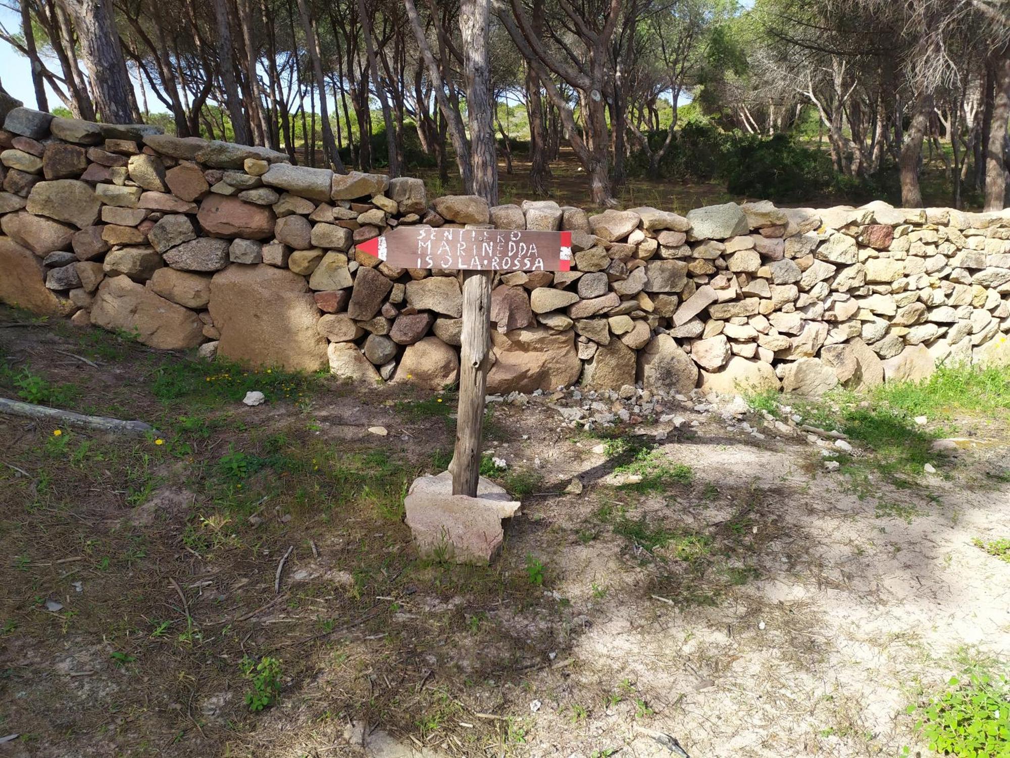Residence Cala Rossa Isola Rossa Exteriér fotografie